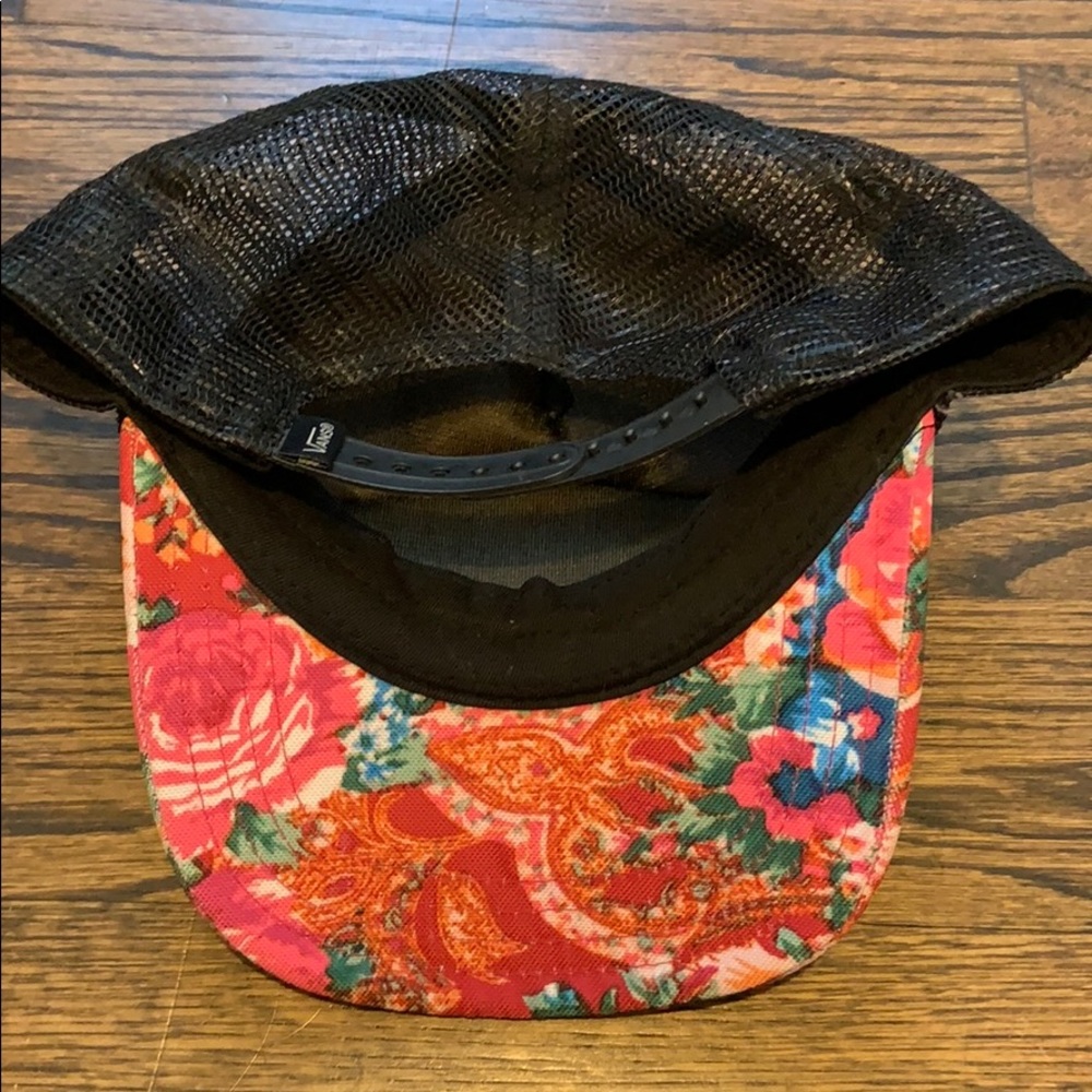 Vans Floral SnapBack - Picture 2 of 2